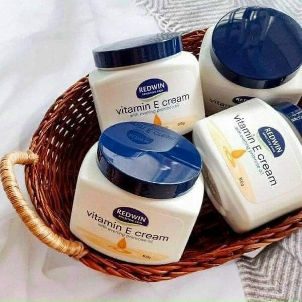 Kem dưỡng Redwin Vitamin E Cream 300g Úc