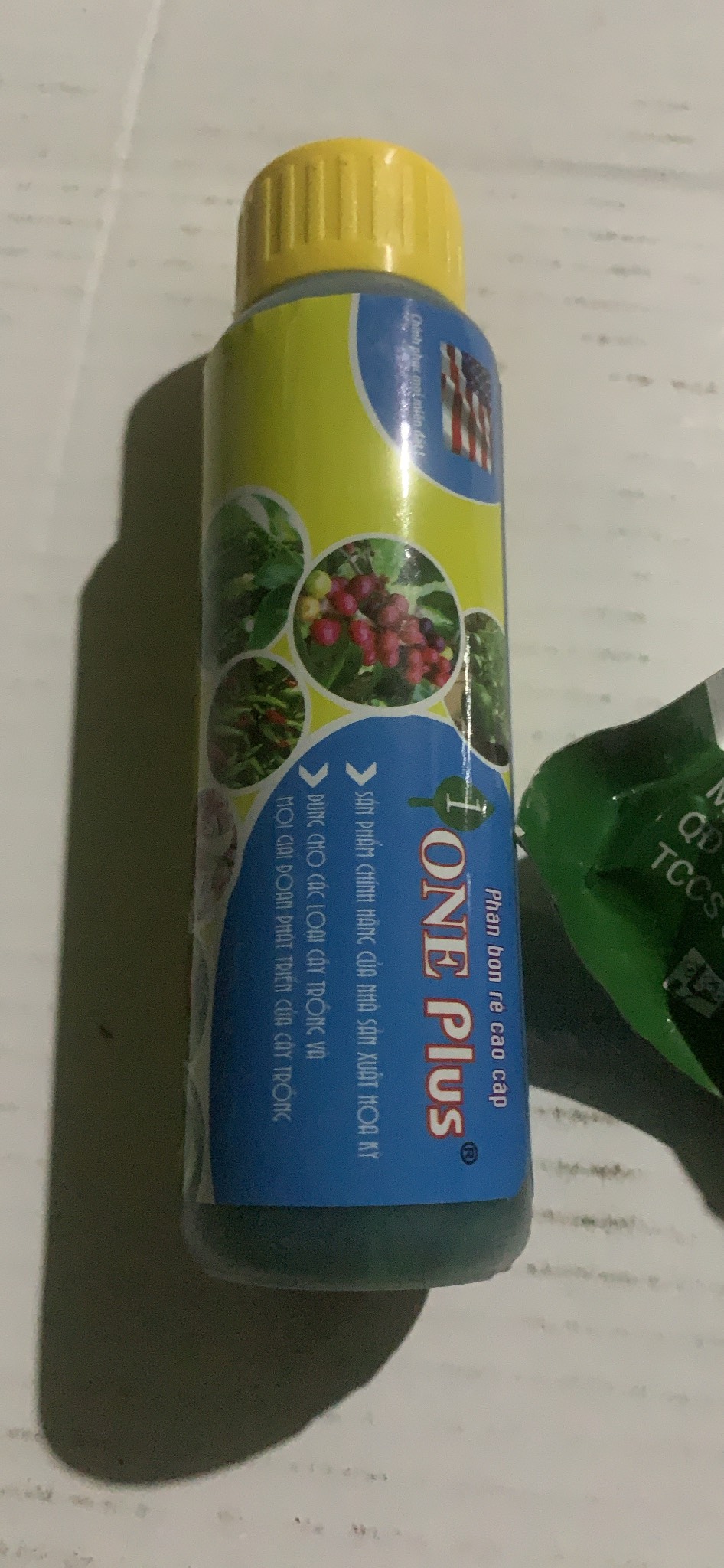 Phân bón rễ Hoa Kỳ One Plus kích rễ kích chồi lọ 100ml