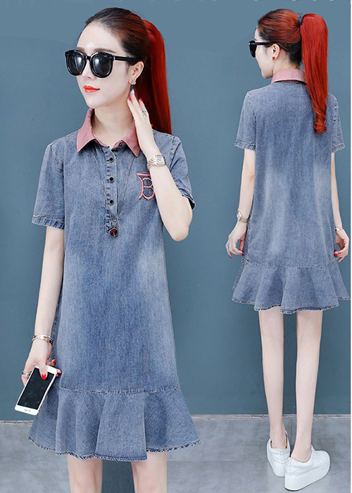 Đầm Jean Nữ Đuôi Cá Cổ Hồng Thêu Chữ Thời Trang