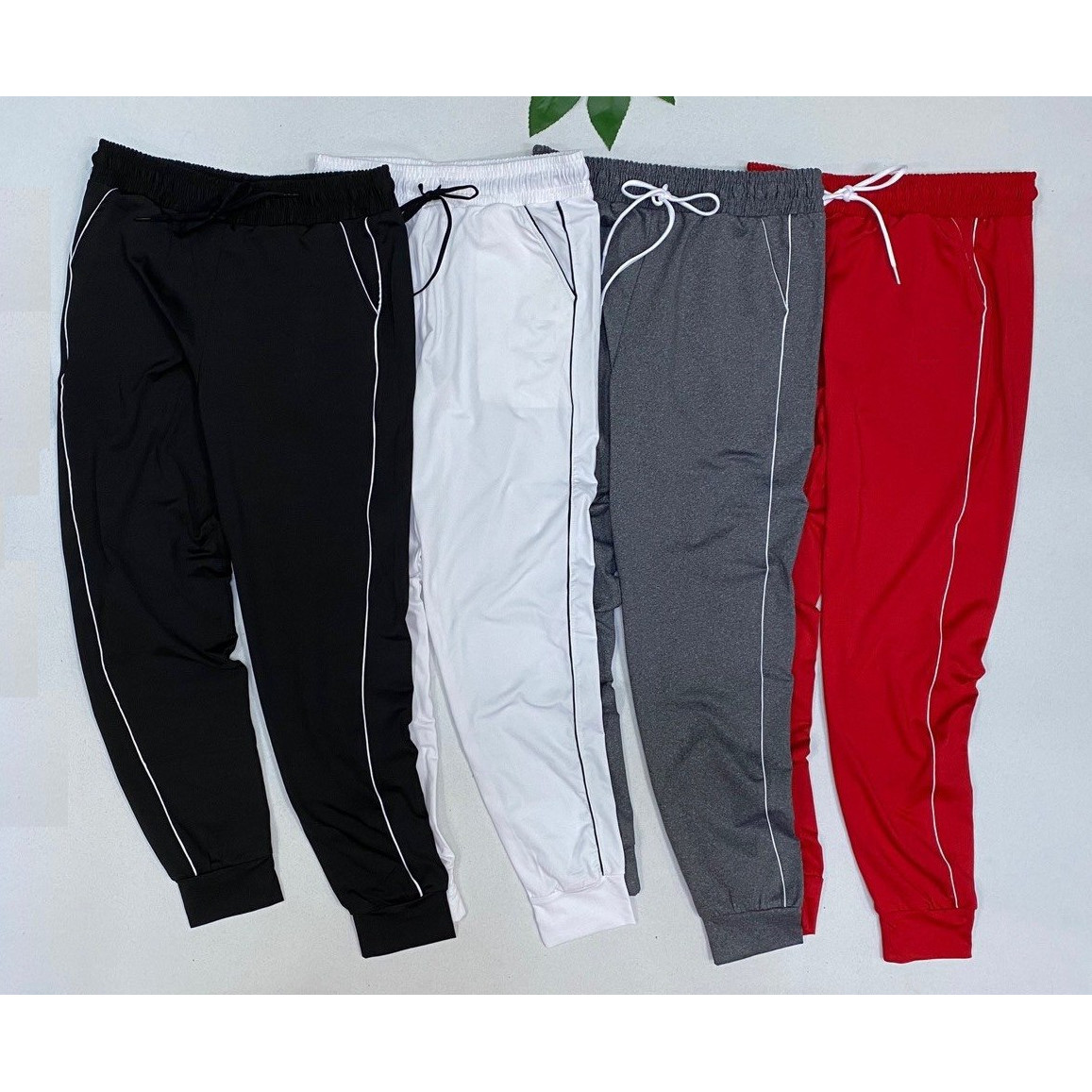 Quần JOGGER Nữ Thể Thao Chất Vải Thun Lạnh Mềm Mịn Thoáng Khí Co Dãn Cực Tốt