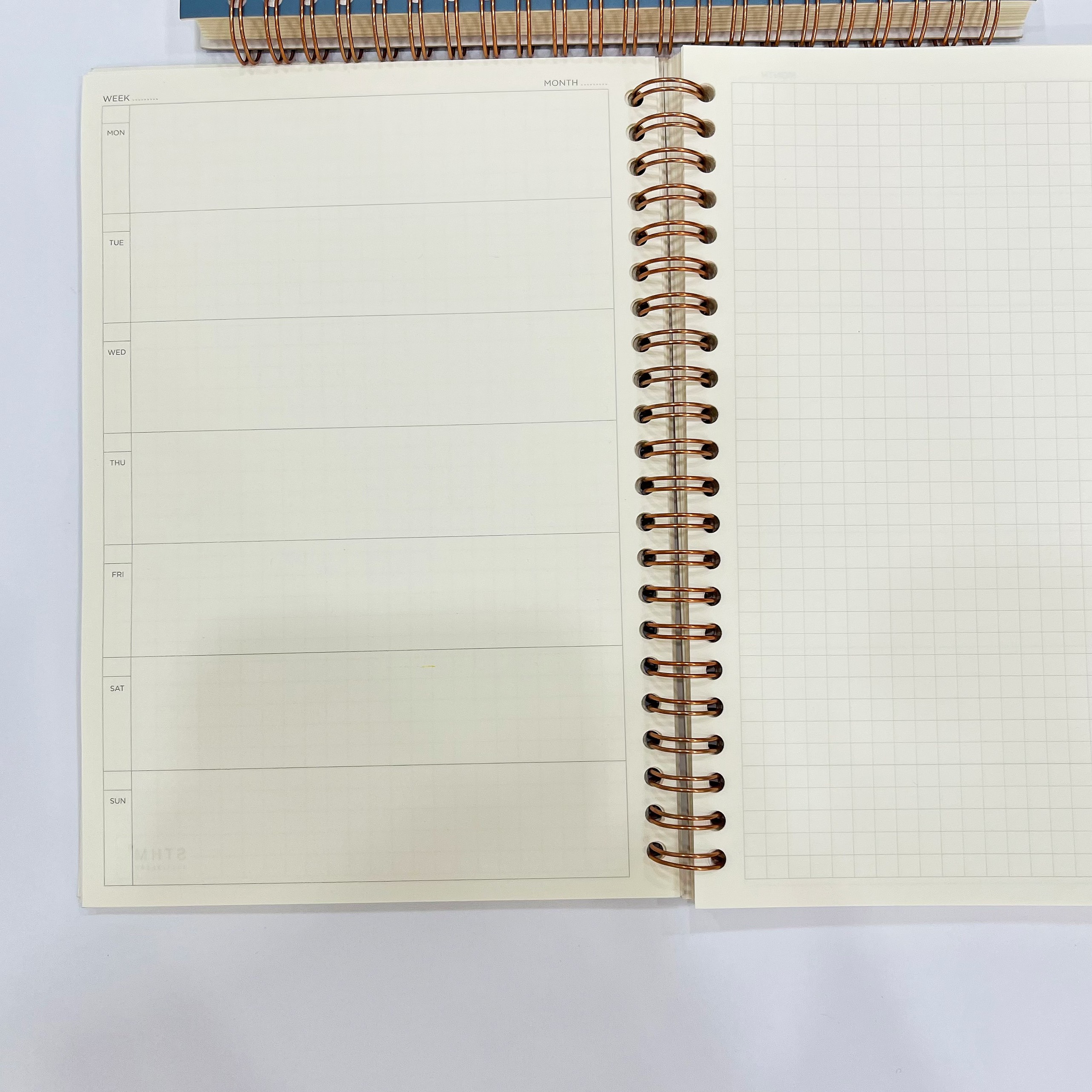 Sổ Planner - Sổ Kế Hoạch - Sổ Nhật Ký - Sổ Lịch - Giấy vàng kem/100GM/74 tờ