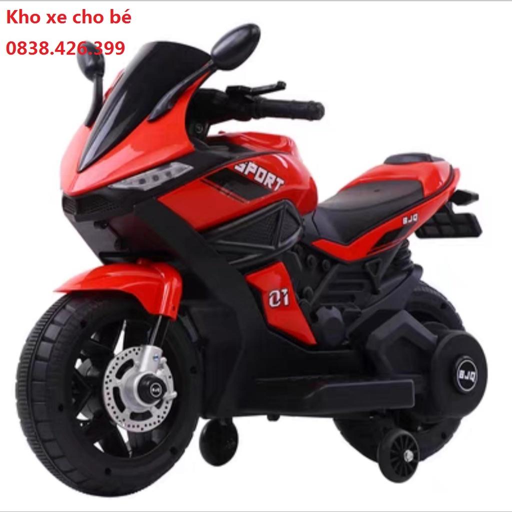 Xe máy điện đạp ga R8 4 bánh cho bé từ 2-4t