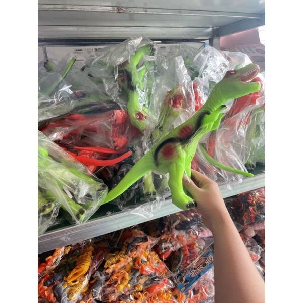 Mô hình khủng long cao su có âm thanh cực chất