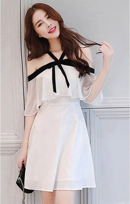 ĐẦM MÀU TRẮNG VIỀN ĐEN Dh018_018