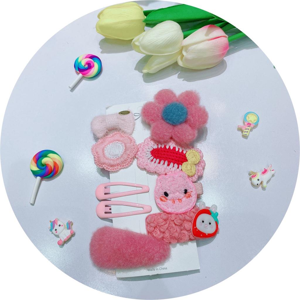 Bảng kẹp bé gái dễ thương