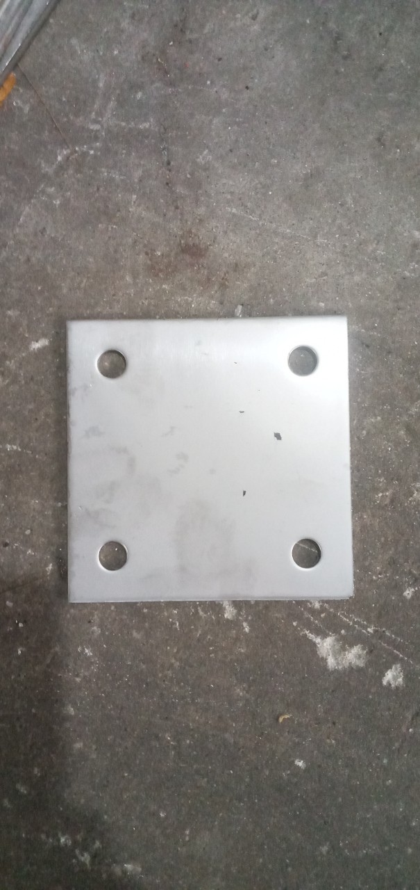Bản mã inox 304 ,dày 3mm ,kt 10x10cm