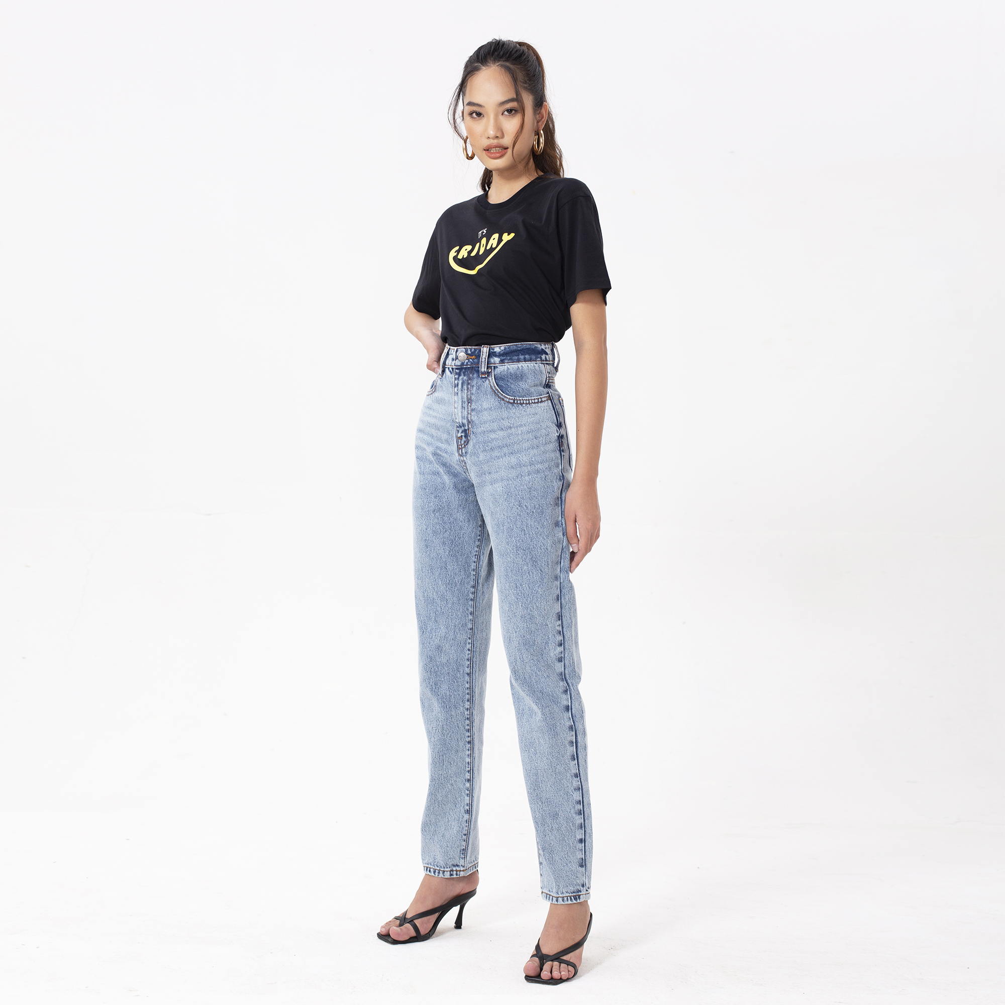 Quần Mom Jeans Light Blue Aaa Jeans