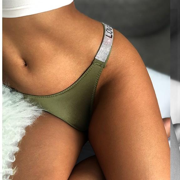 Quần Lót Lụa Đính Đá Sexy Love P313