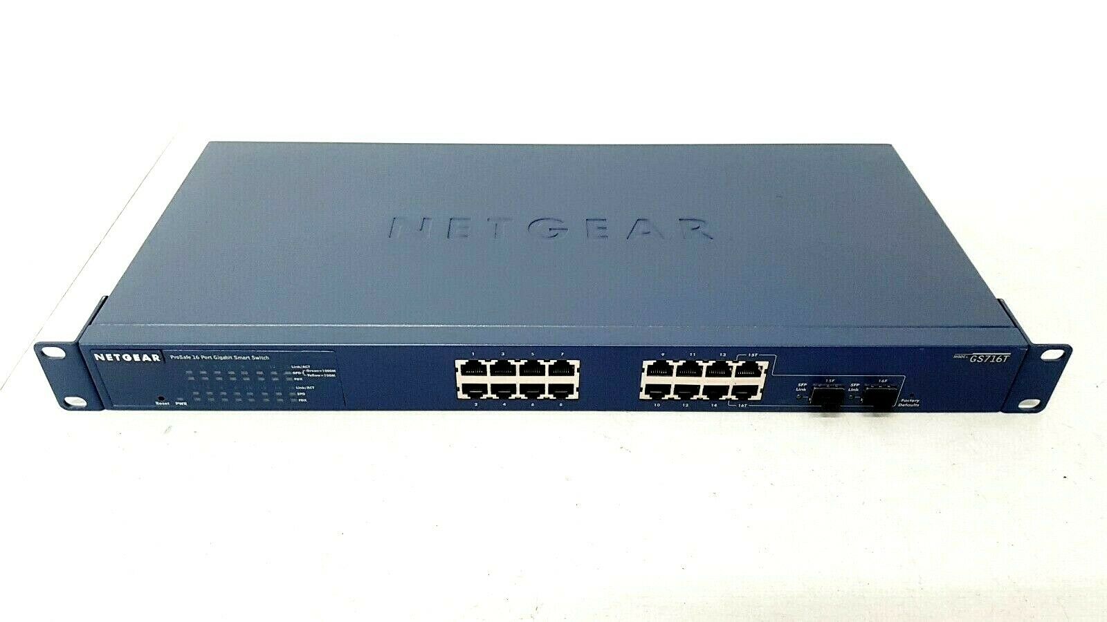 Thiết Bị Chuyển Mạch Gắn Rack 16 Cổng 10/100/1000M và 2 cổng quang SFP 1000M Gigabit Ethernet Smart Managed Pro Switch Netgear GS716T- Hàng Chính Hãng