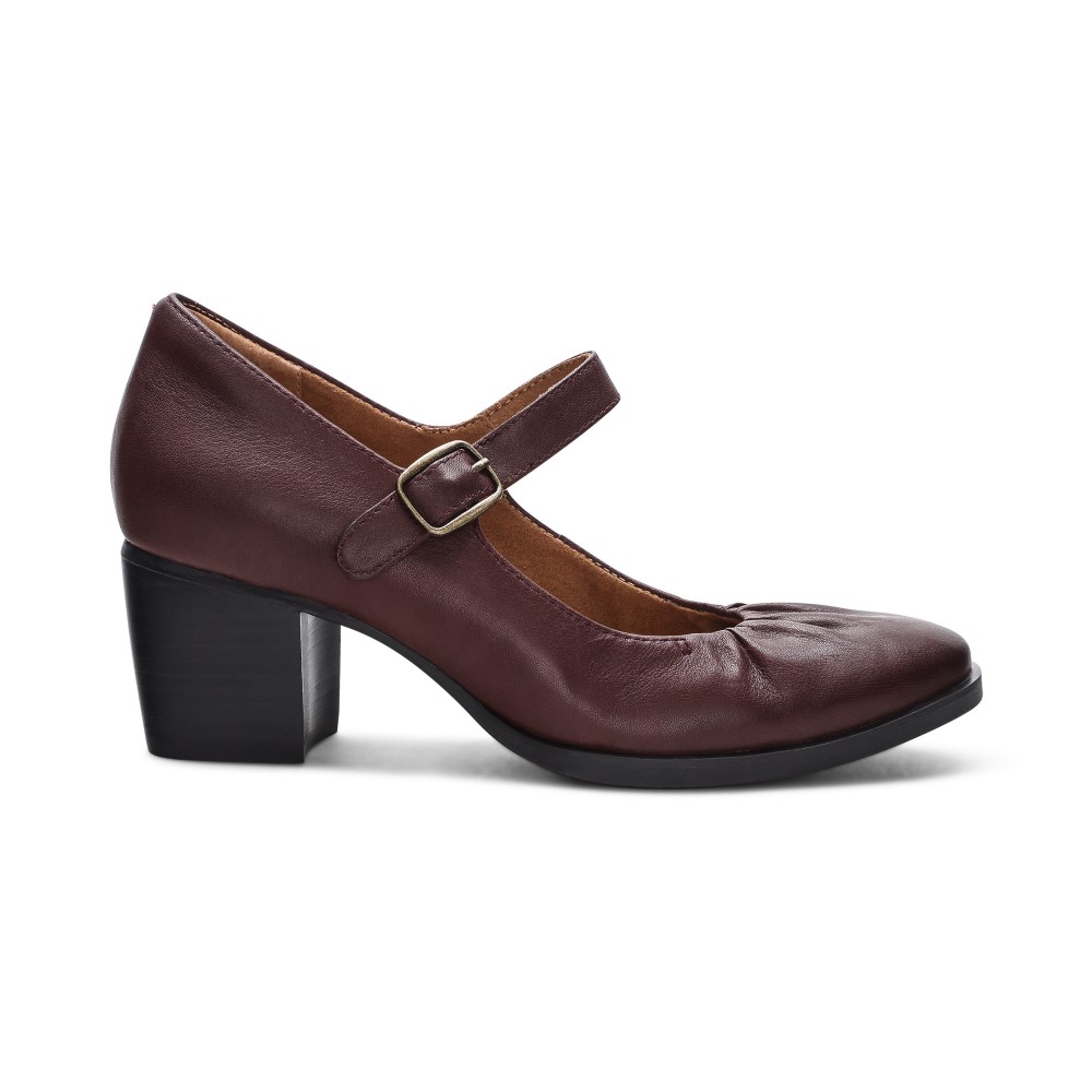 Giày cao gót sức khỏe nữ Aetrex Sara Burgundy - Giày bít gót cao 6p, đế đệm giảm đau chân
