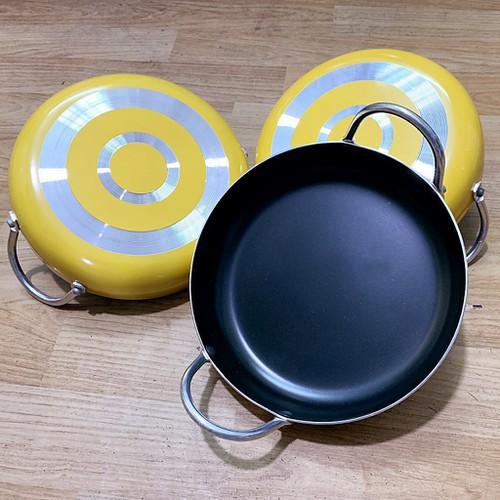 Chảo chống dính 2 quai 22cm có tay cầm siêu bền - chảo chống dính chiên xào loại tốt cao cấp
