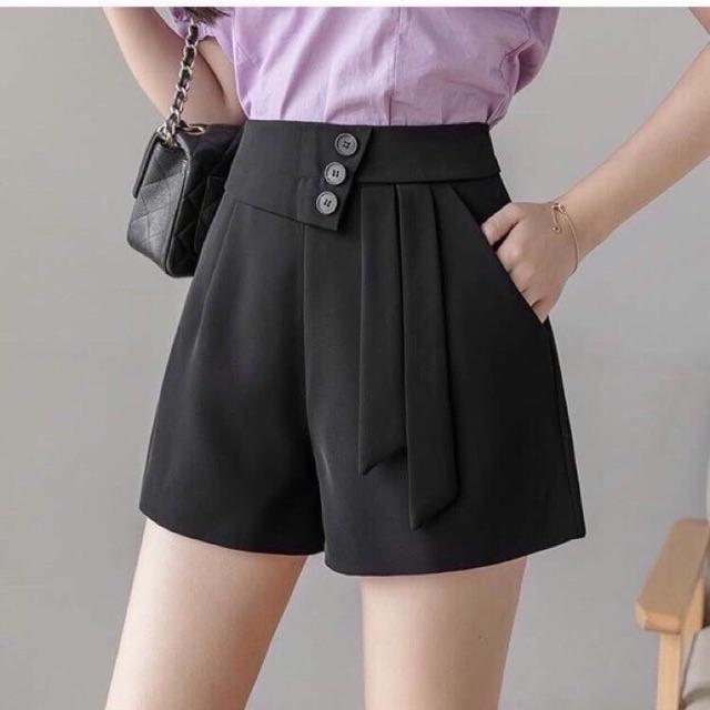 Quần shorts cạp lệch cách điệu
