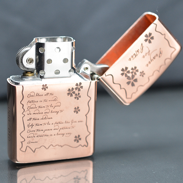 Vỏ Hột Quẹt Bật Lửa Xăng Đá Zorro Z9749D Đồng Đỏ Copper Khắc Cha Con Đẹp Độc Lạ - Dùng Xăng Bấc Đá Cao Cấp