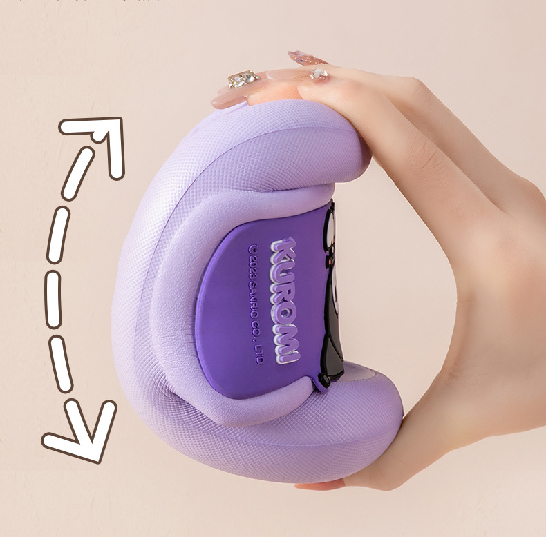 Dép đế mềm chống trượt gắn hình đáng yêu dành cho bé - DTE9084