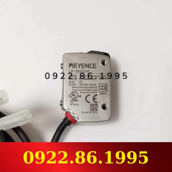 Cảm biến Keyence LR-ZB250AN