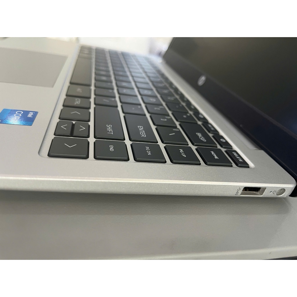 Laptop HP 240 14 inch G10 Notebook PC (9H2E3PT) -  i5 1335U | RAM 8GB | SSD 512GB | Windows 11 Home - Hàng chính hãng