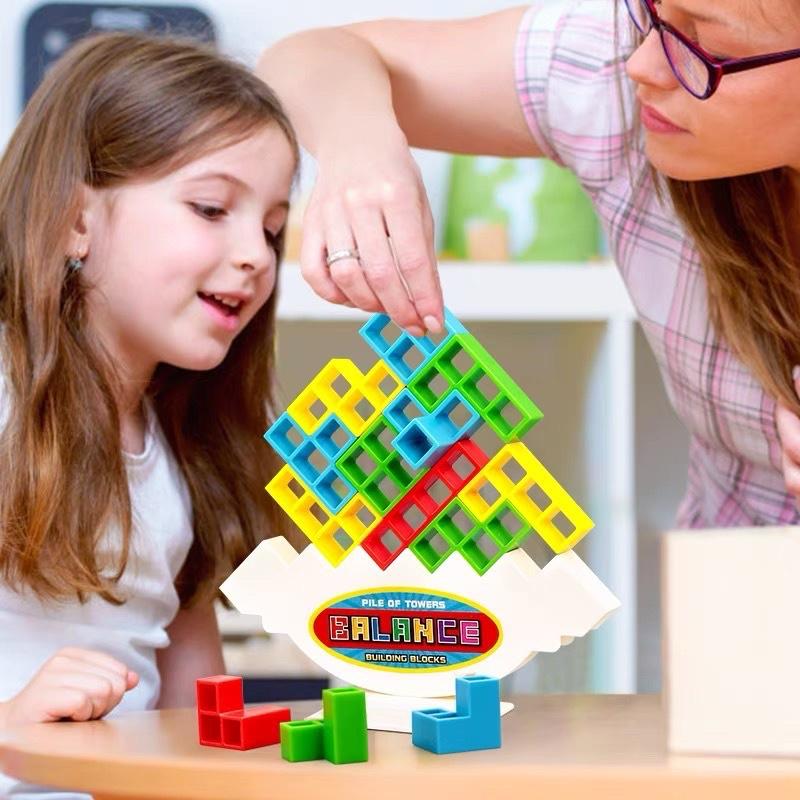 Đồ chơi xếp hình khối cân bằng vui nhộn tương tác cho bé và ba mẹ