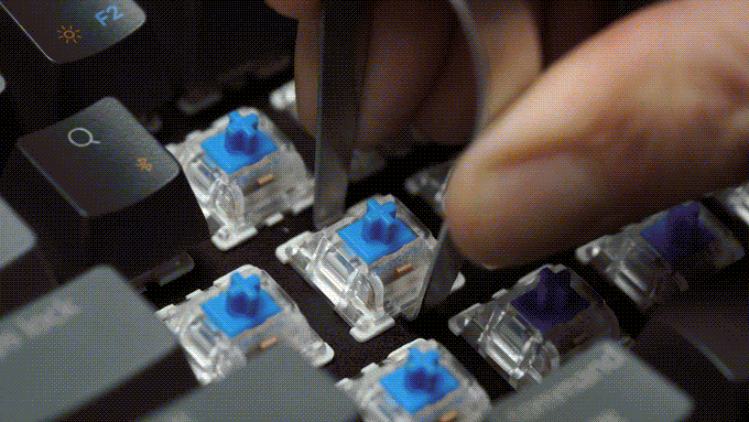 Bàn phím cơ Keychron K12 Nhôm RGB Hot Swap 14