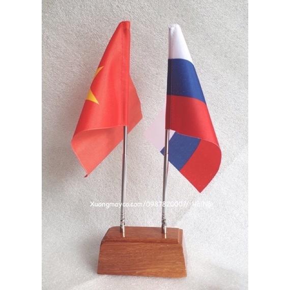 Cờ để bàn đế vuông