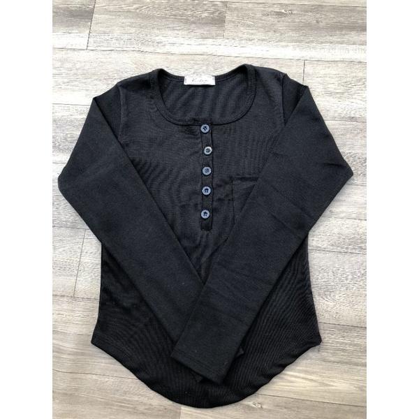 Áo vạt bầu nút tay dài