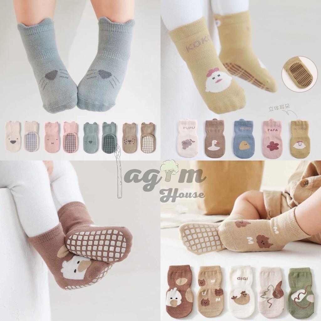 Tất vớ Nemo baby cổ cao chống trượt nhiều hình dễ thương cho bé trai và bé gái từ 0-3 tuổi - Lagim House