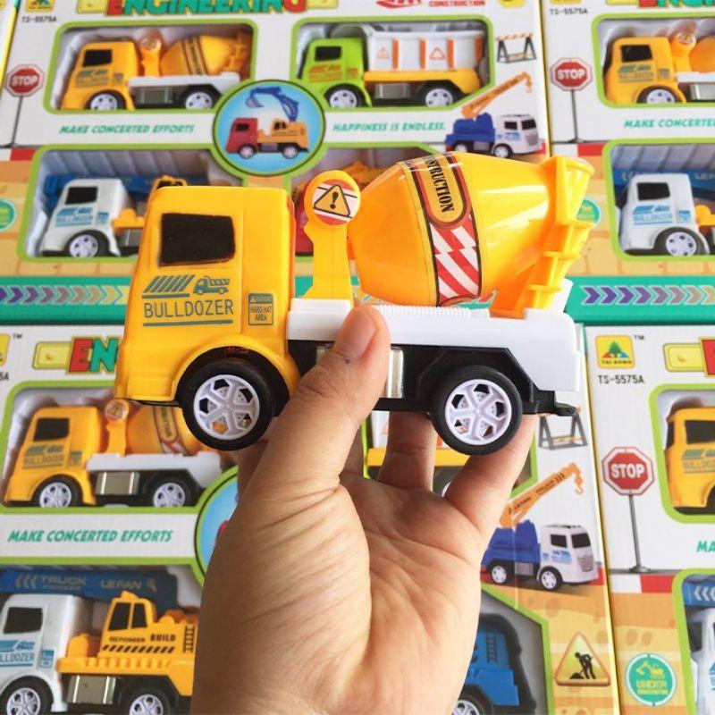 Bộ 4 xe công trình bánh đà