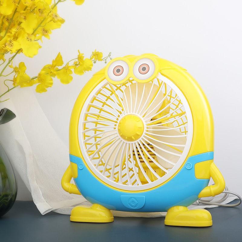 Quạt Để Bàn Hình Thú - Quạt Mini Cánh To - Đường Kính 15cm, 2 Tốc Độ Gió, Êm Ái, Không Gây Mất Ngủ Bé