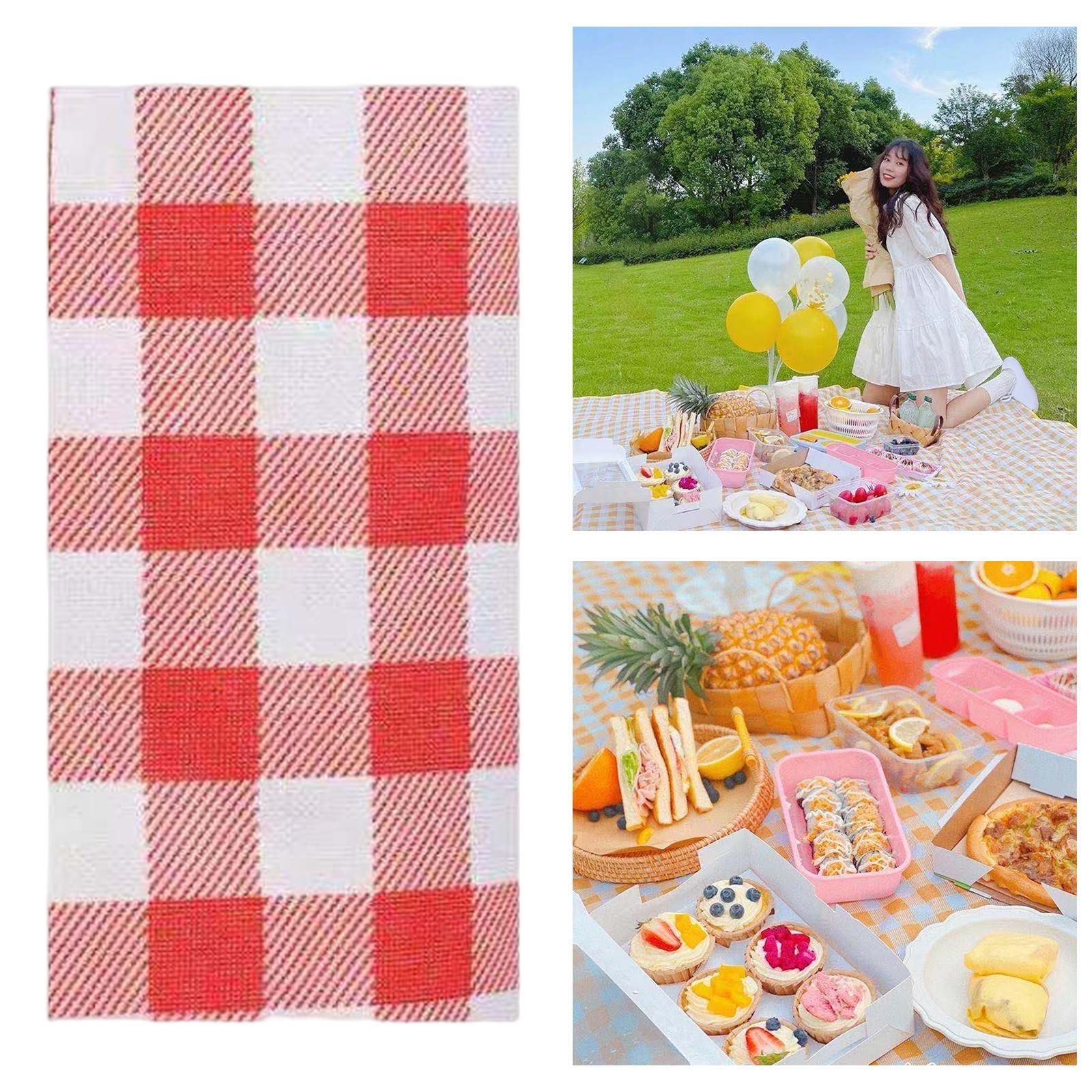 2x2M Picnic Blanket Waterproof Portable Large Sand Proof Beach Mat for Outdoor Camping