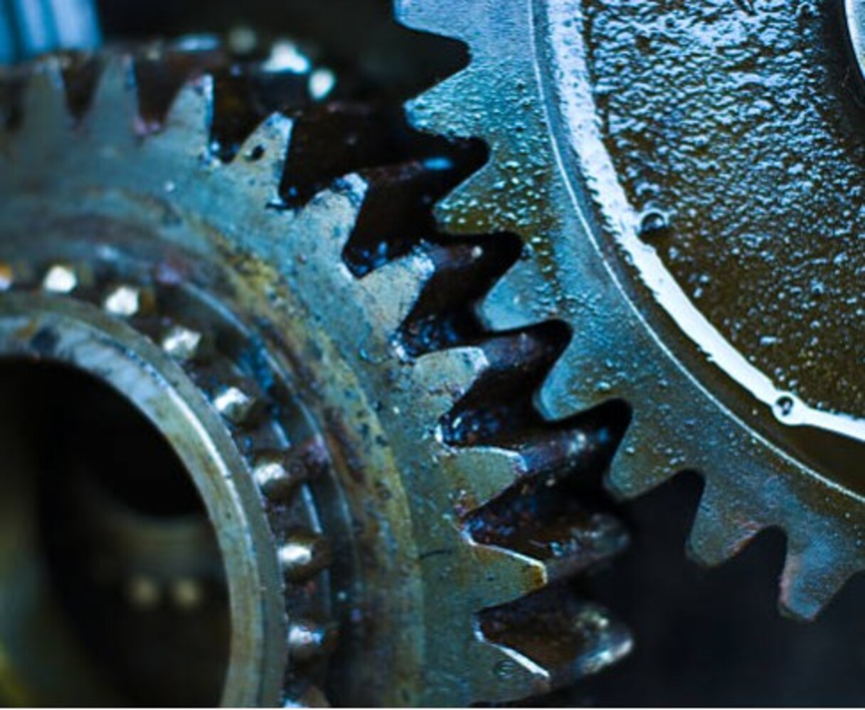 Siêu tẩy nhớt công nghiệp AVCOChem - Siêu Tiết Kiệm - DEG A-812 - Can 4 lít - Hàng Chính Hãng