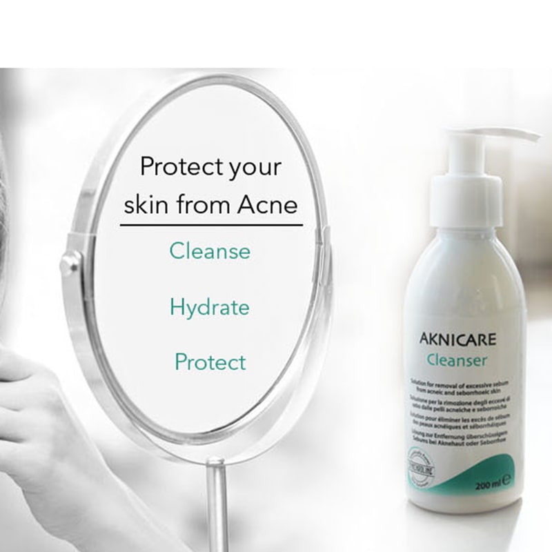 Sữa rửa mặt cho da dầu mụn Aknicare Cleanser 200ml