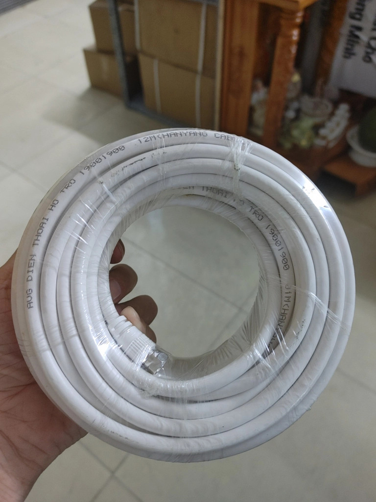 Bộ anten MOBITV ,KÈM DÂY CẤP NGUỒN 5V, Jack rắc F đực , dây cáp đồng trục 15 mét HÀNG CHÍNH HÃNG DÙNG CHO TIVI TÍCH HỢP DVB T2 và ĐẦU THU TRUYỀN HÌNH SỐ DVB T2