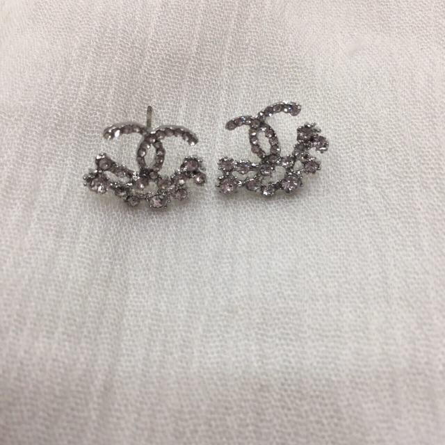 Bông Tai Siêu Dễ Thương