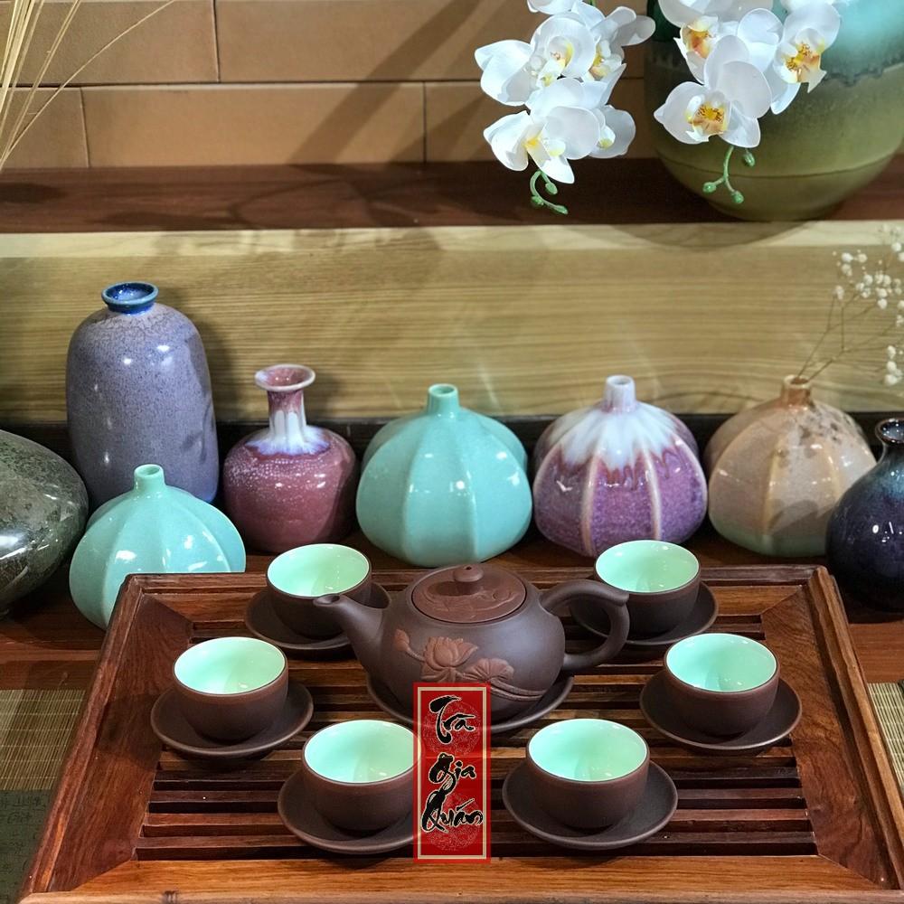 Bộ Ấm Chén Trà Đạo Tử Sa Bát Tràng Đắp Nổi Hoa Sen Dáng Sư Cầu Dung Tích 230ml AVMT 64