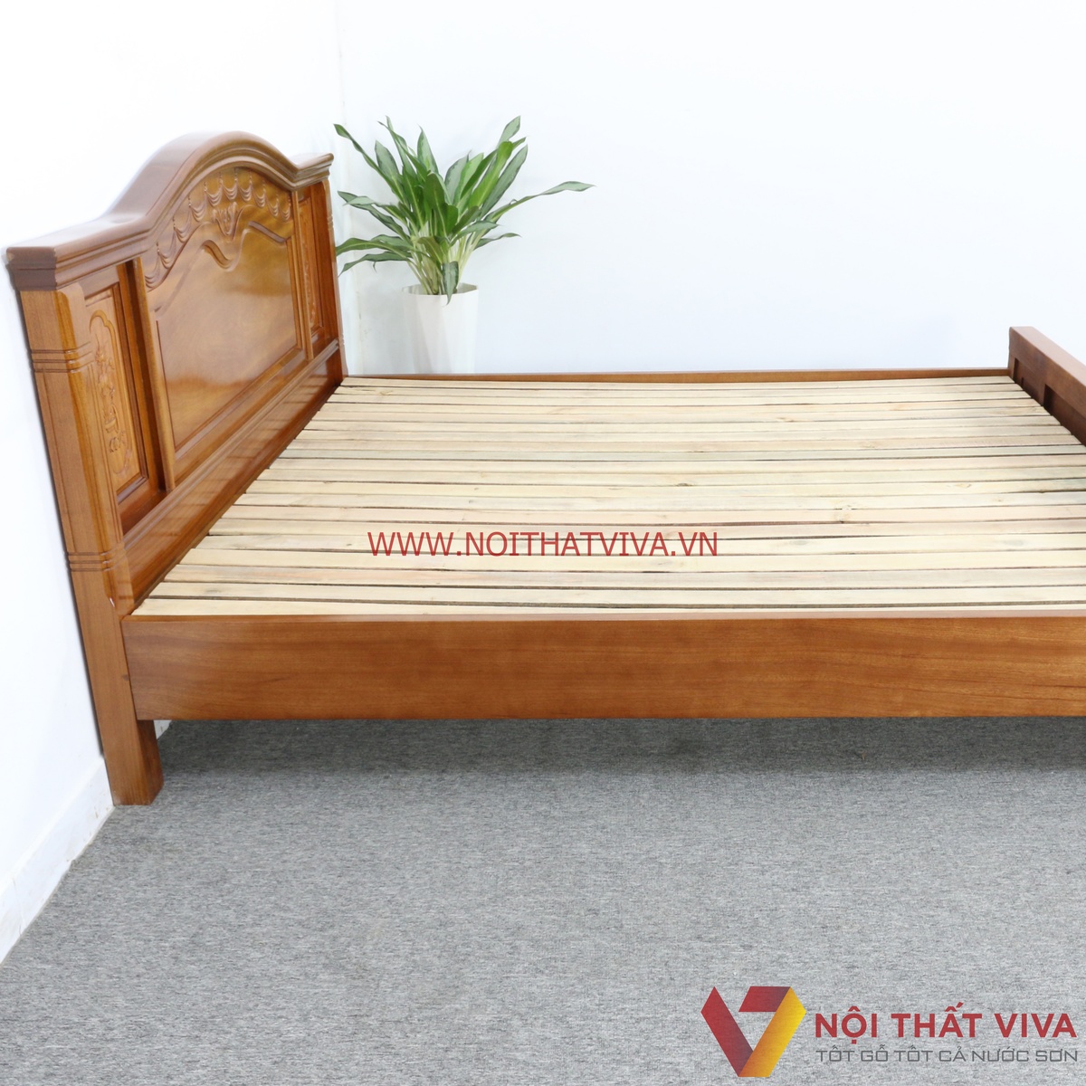 Giường Ngủ Gỗ Xoan Đào Tự Nhiên Chạm Hoa Văn Đẹp Sang Trọng