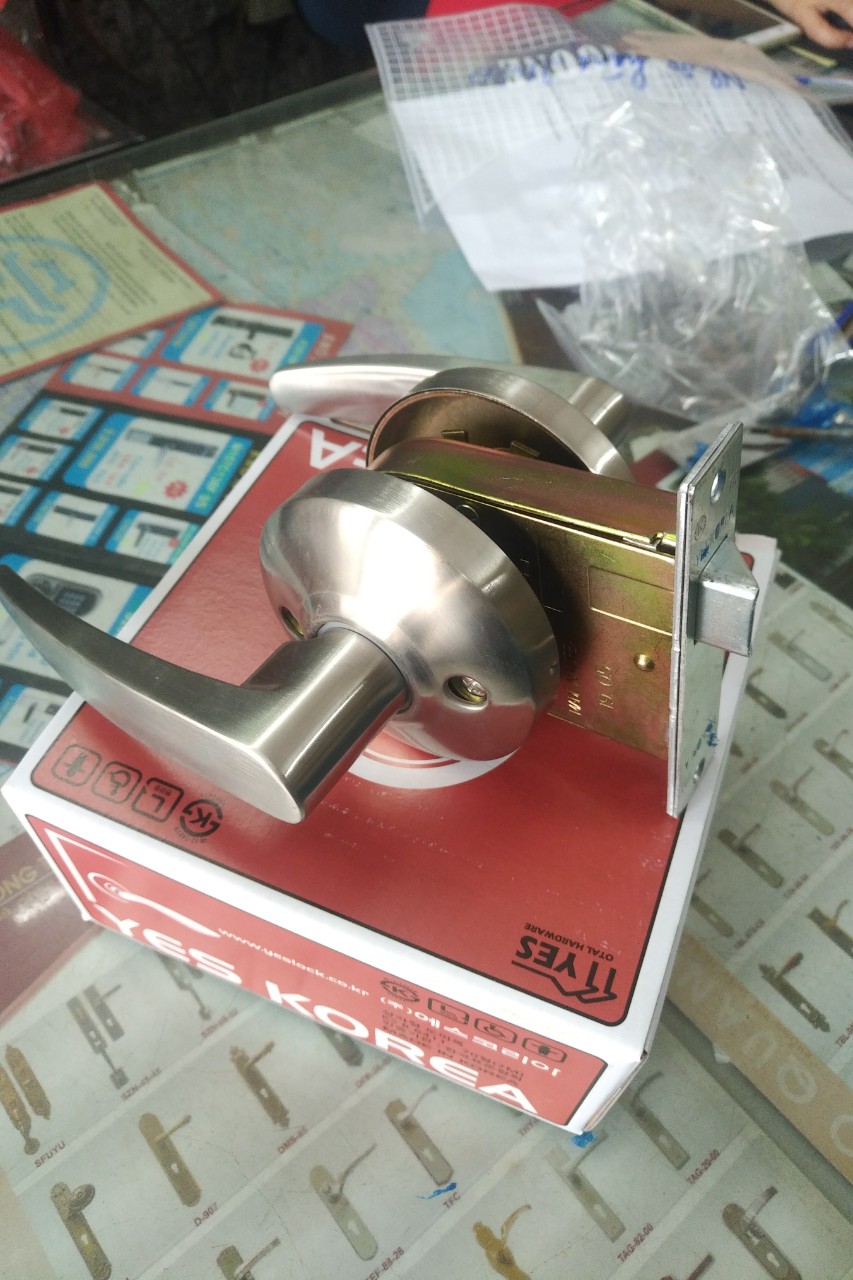 khoá tay gạt hàn quốc Yes korea 95LS-010SS không chìa inox không gỉ