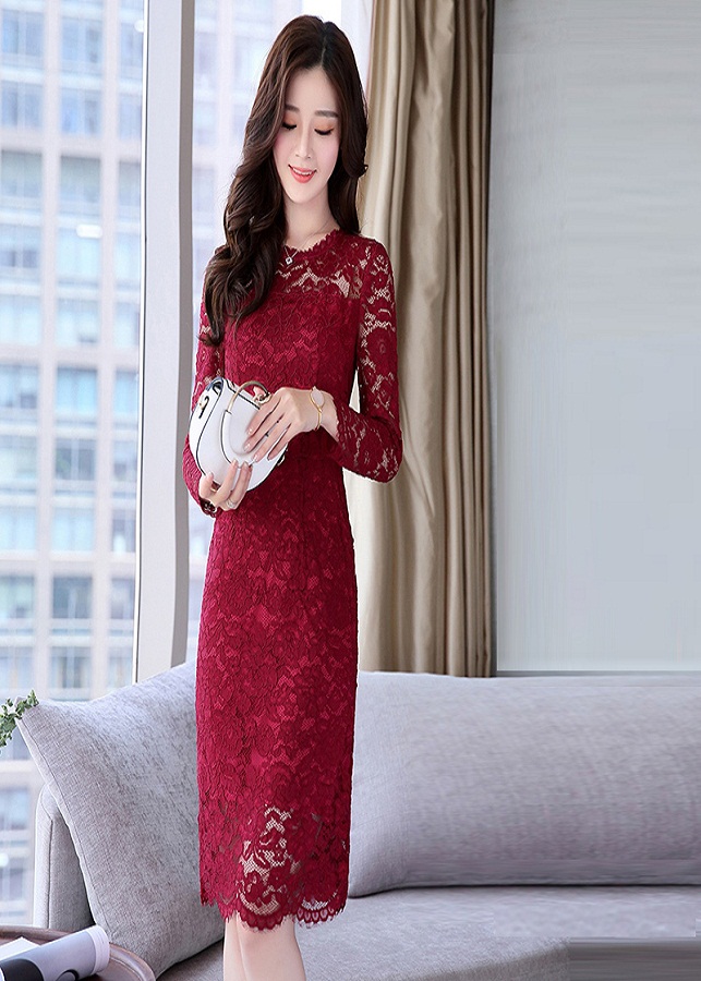 Đầm Ren Body Cao Cấp Họa Tiết Hoa Nổi Tay Dài