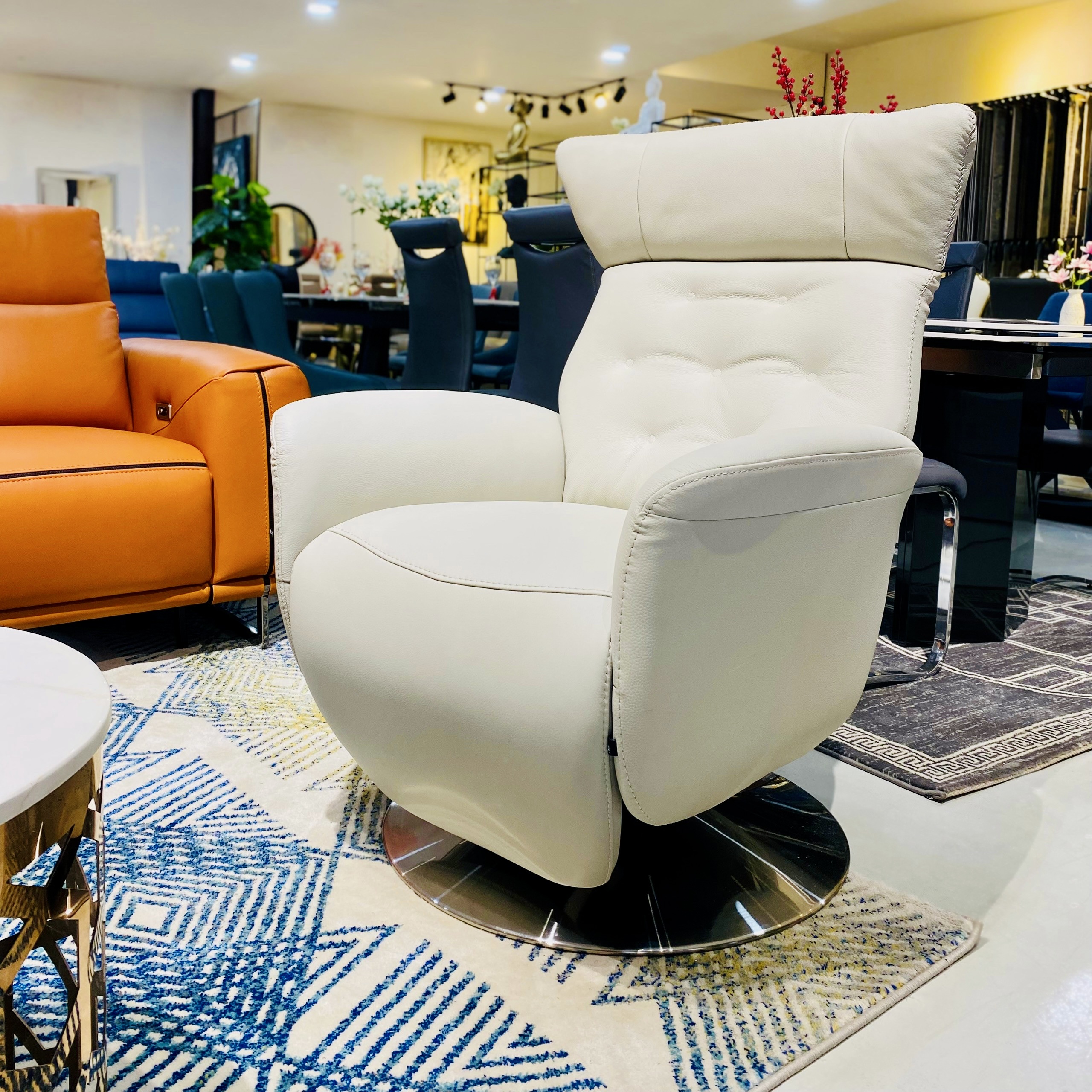 Ghế Sofa Đơn Da Bò Thư Giãn Chỉnh Điện 89 6194 -70093A Beige Alila