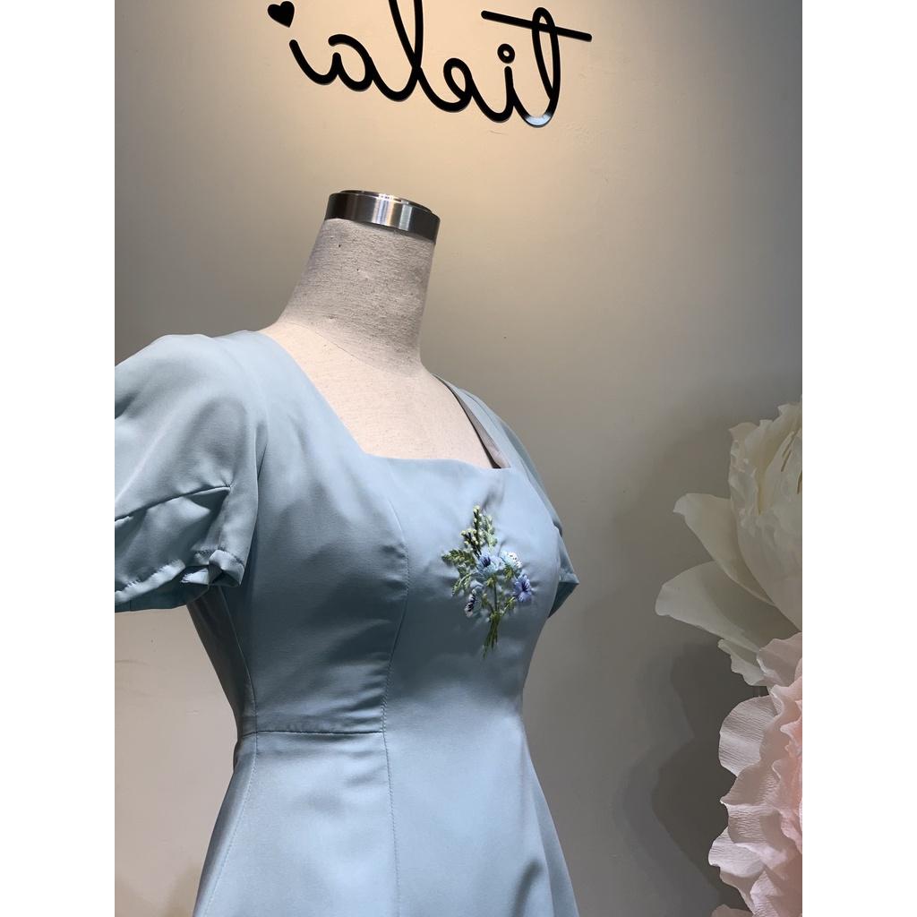 TIELA Đầm váy thêu hoa giữa ngực - Tina Dress