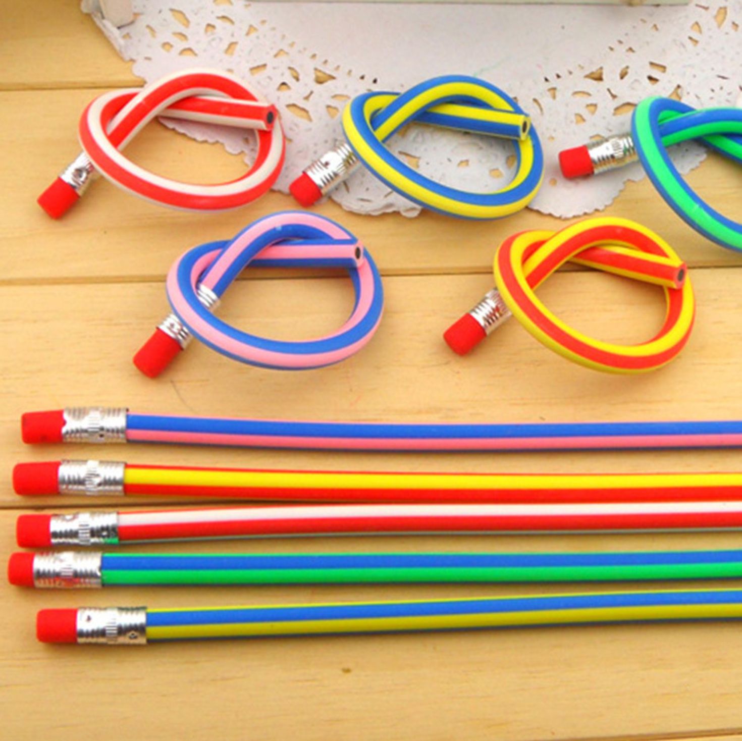Bút chì mềm uốn cong độc đáo chiều dài 18cm