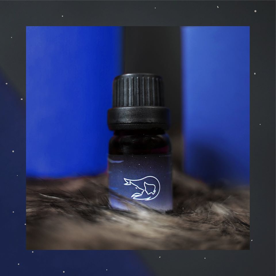 Nước hoa dành cho nam Dark Monster Eau De Parum chai 10ml - LOLI & THE WOLF