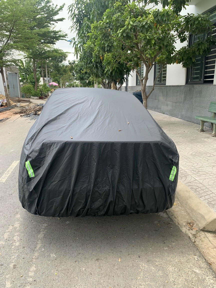 Bạt phủ ô tô MG RX5 thương hiệu Macsim sử dụng trong nhà và ngoài trời chất liệu Polyester - màu đen