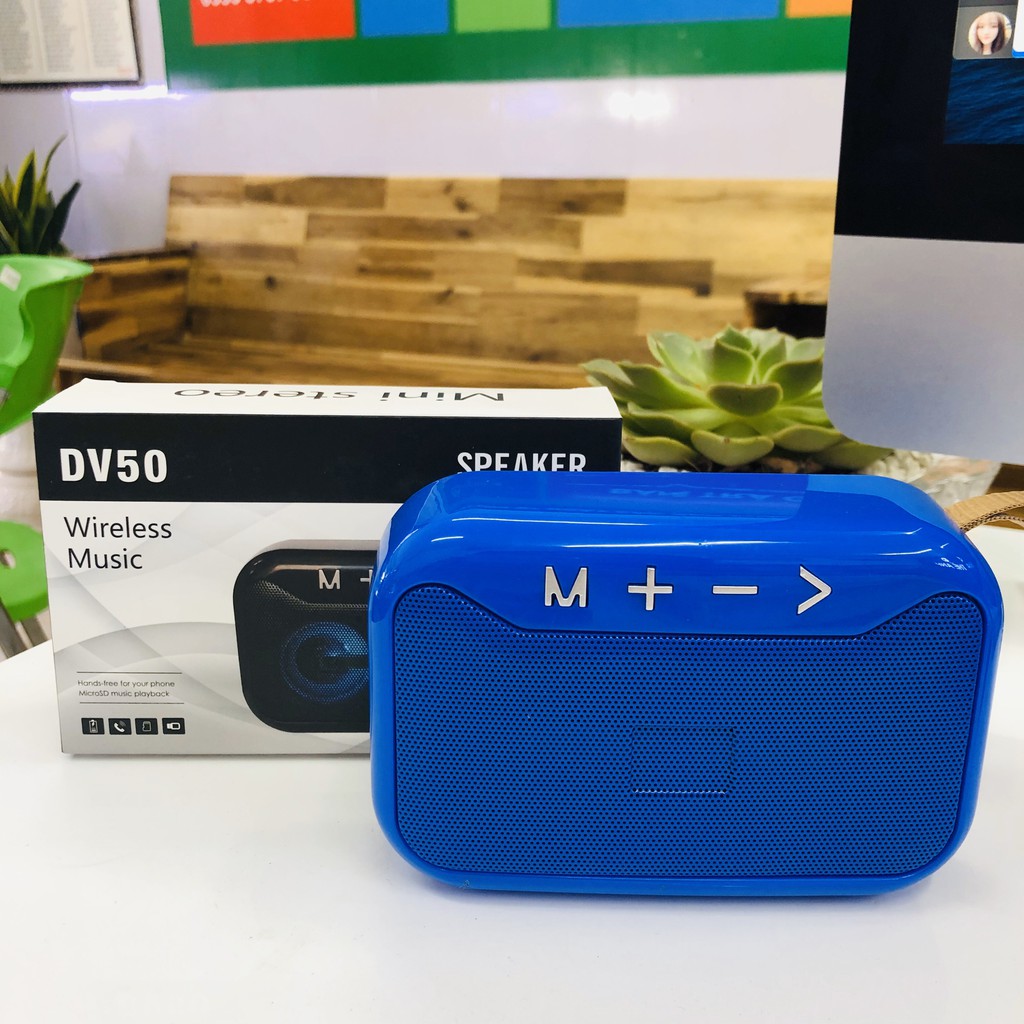 Loa Bluetooth DV50 Mini Siêu Bass Cầm Tay Nhỏ Gọn Có Đèn Led - Giao màu ngẫu nhiên