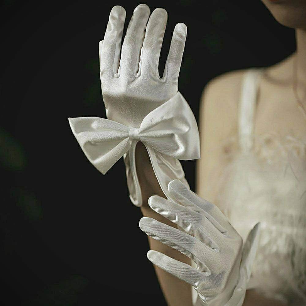 Găng tay satin màu trắng đính nơ cho Cô dâu và Dạ hội, đi tiệc, sự kiện, đạo cụ cosplay, chụp ảnh, studio MS: 44935