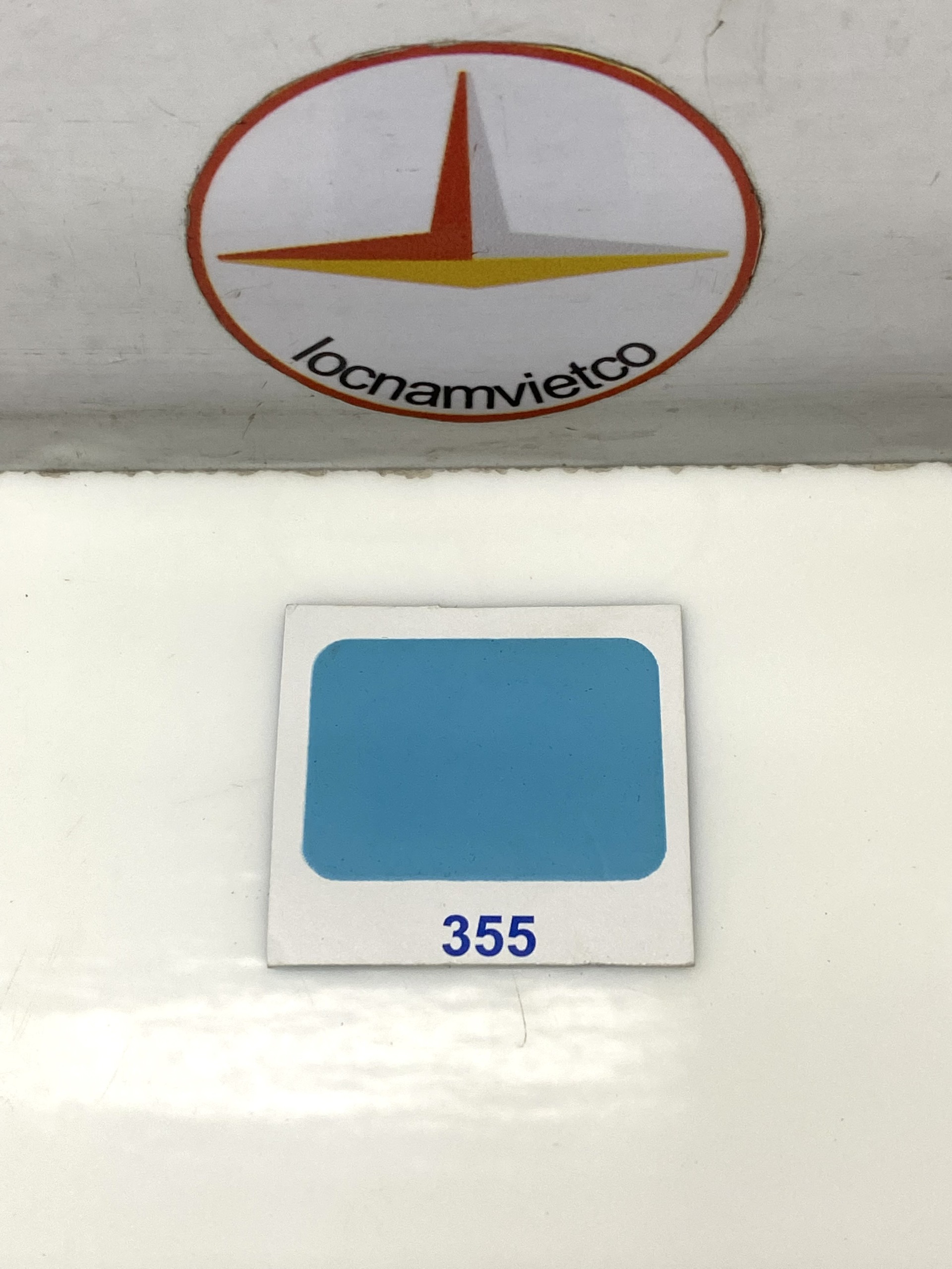 Sơn epoxy Hải Âu màu xanh hòa bình EP355 1L/Bộ