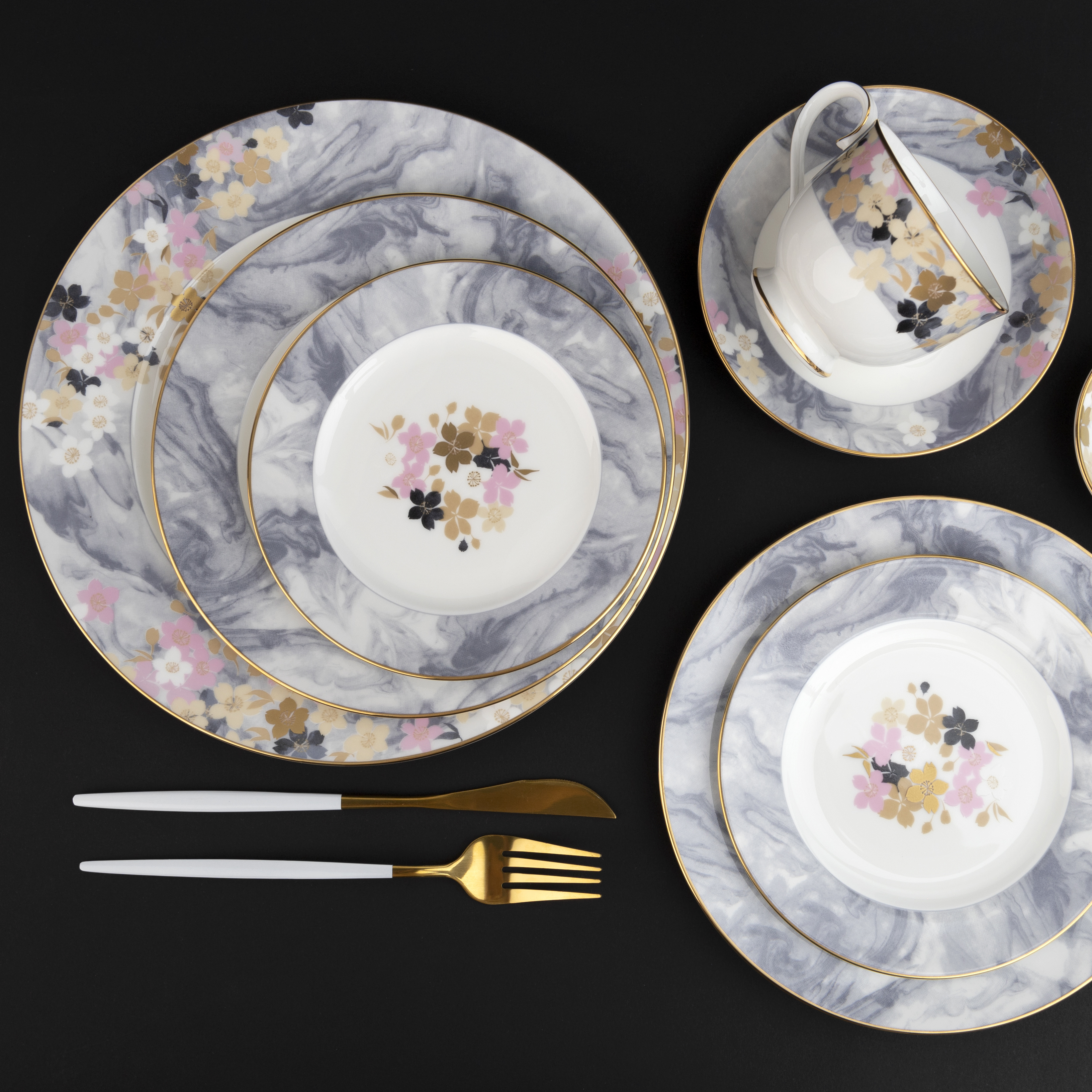 Bộ Bàn Ăn Châu Á Cơ Bản 22 Món Noritake dòng Moonlit Blossoms Sứ xương cao cấp (4969L - D024AN)