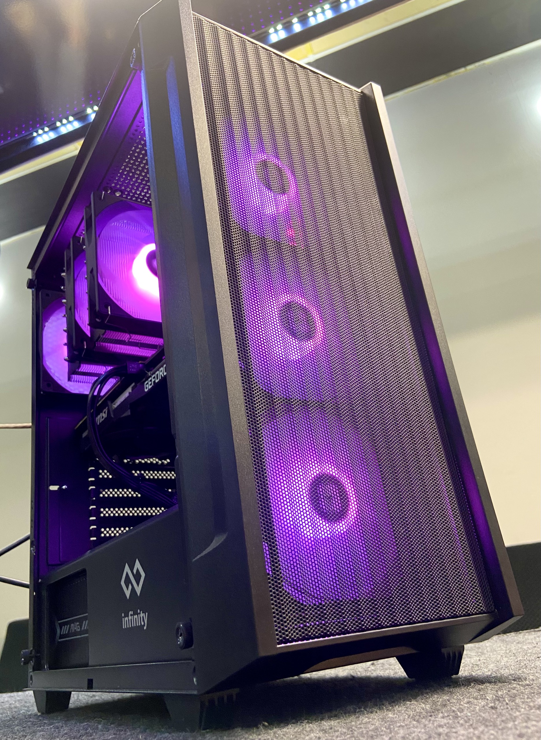 Vỏ case máy tính Infinity Iro – ATX Gaming Chassis _ HÀNG CHÍNH HÃNG