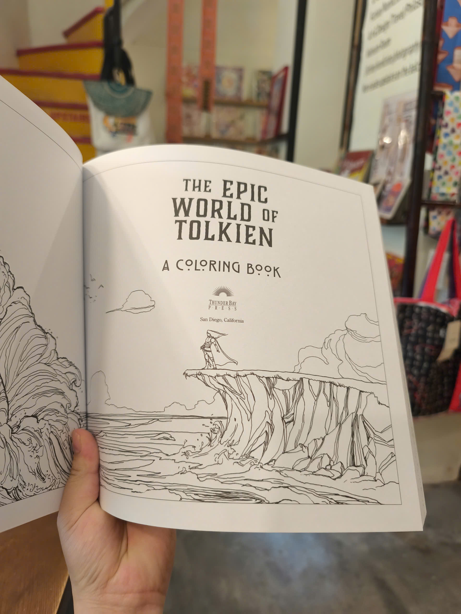 Sách - The Epic World of Tolkien: Coloring Book | Art / Sách Tô màu / Ngoại văn Nhập khẩu UK