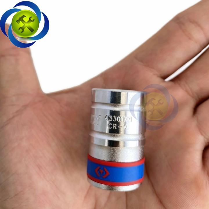 Tuýp 17mm 1/2 Kingtony 433017M 12 cạnh màu trắng dài 38mm