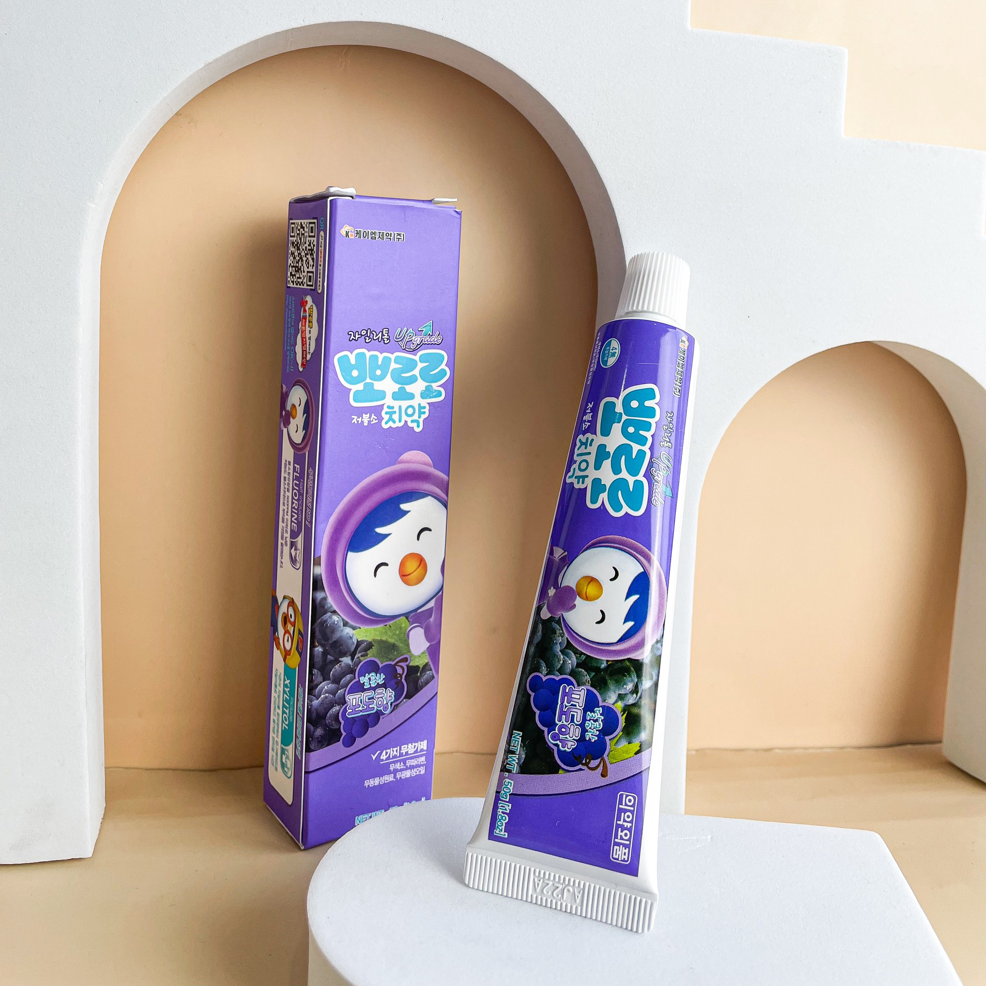 Kem đánh răng Pororo có thể nuốt được cho bé từ 3 tuổi - vị Nho 50g