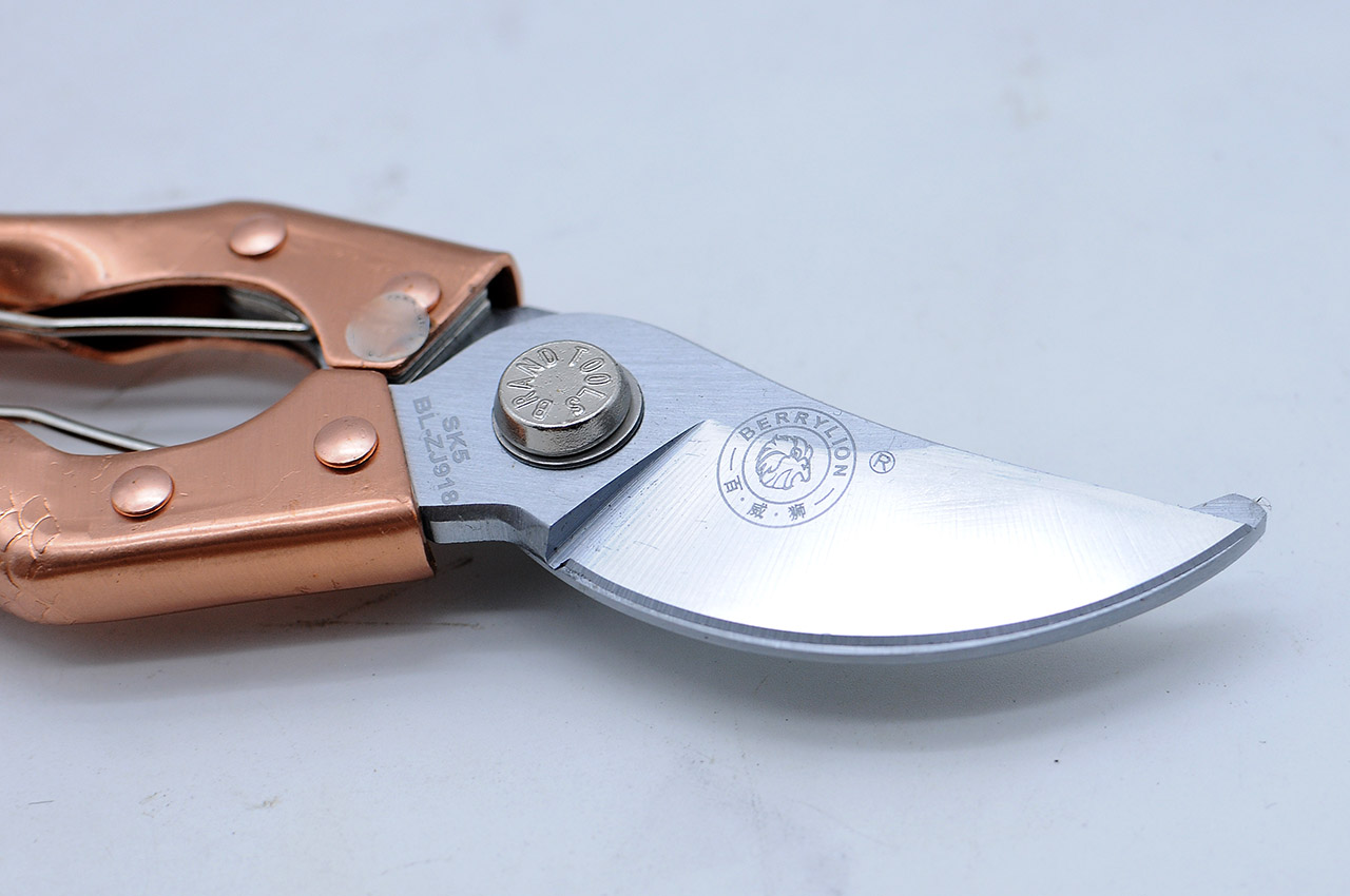 Kéo cắt cành đồng Berrylion 918